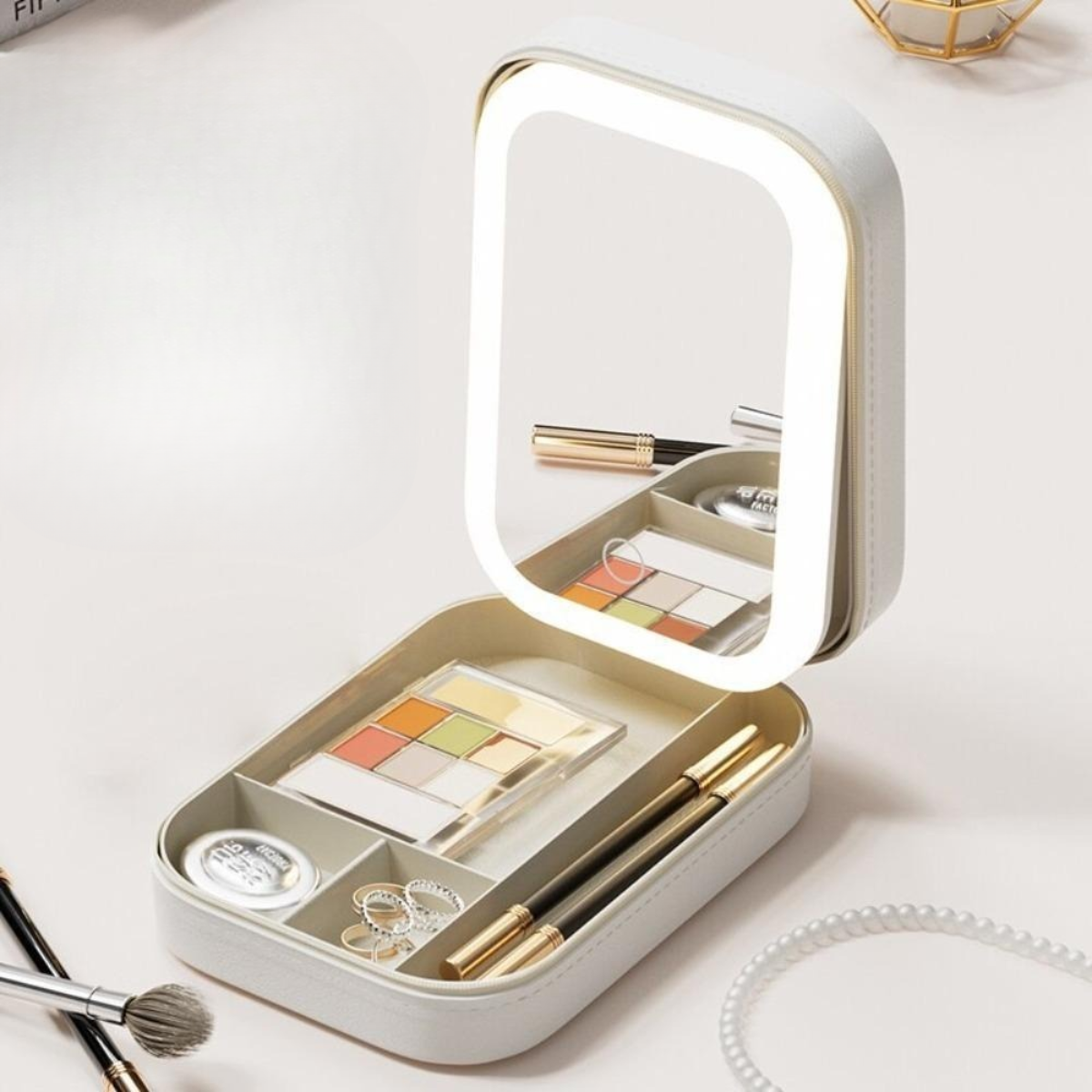 GlamView™ Folding Makeup Mirror