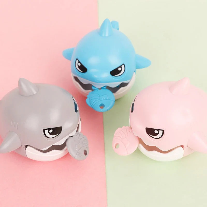 ChompMate™ Pull-Back Shark