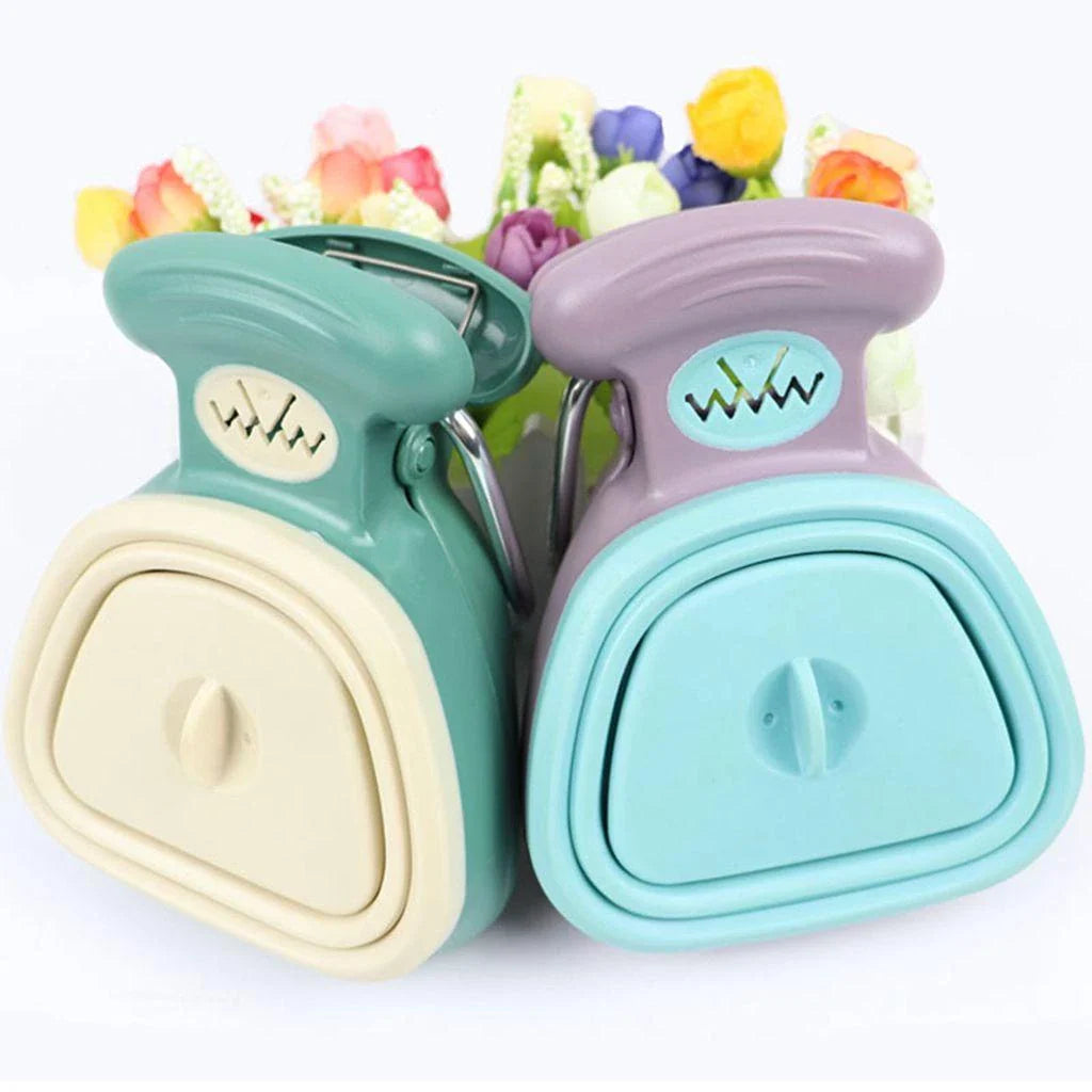 WoofScooper™ Foldable Poop Scooper