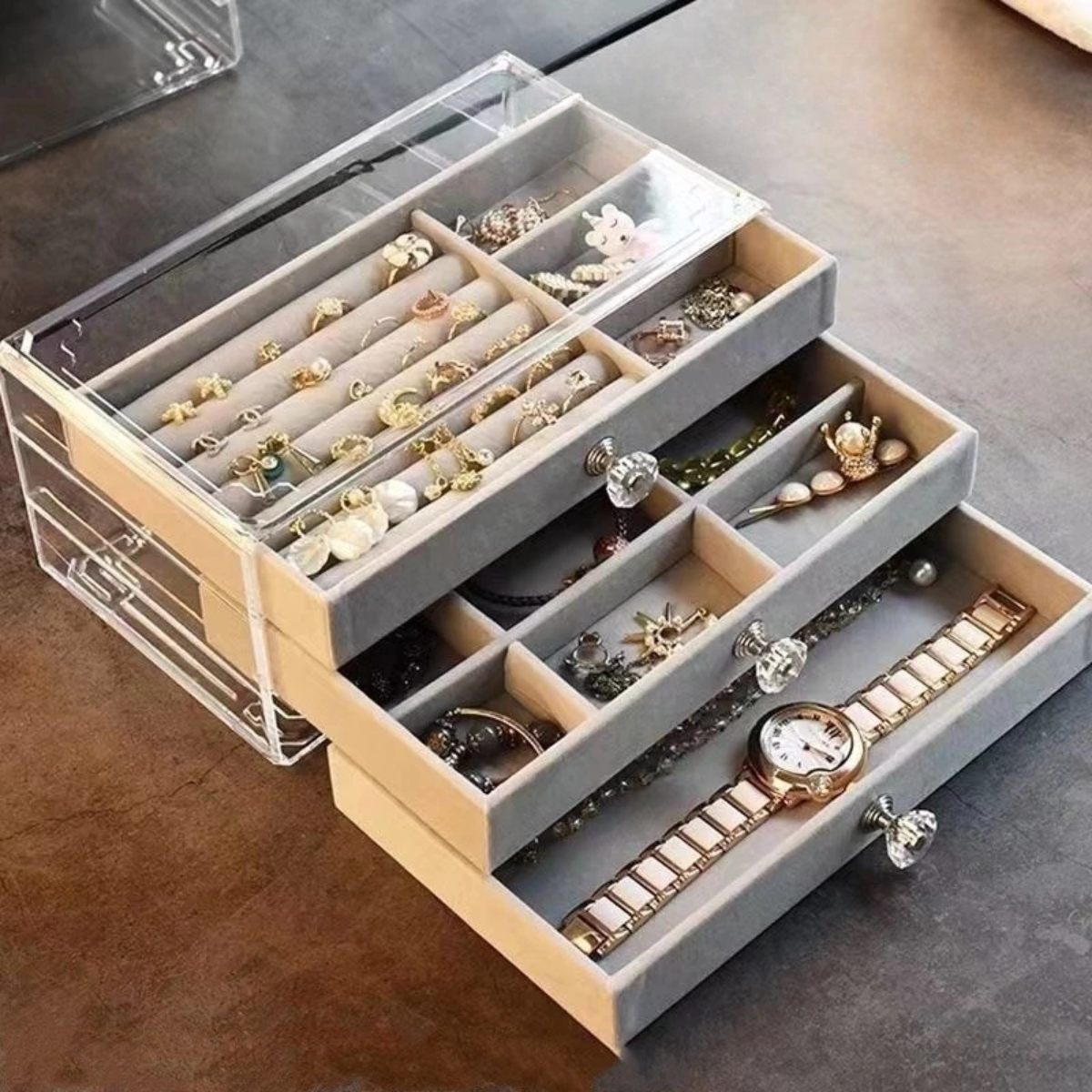 GlamBox™ Acrylic Jewelry Box